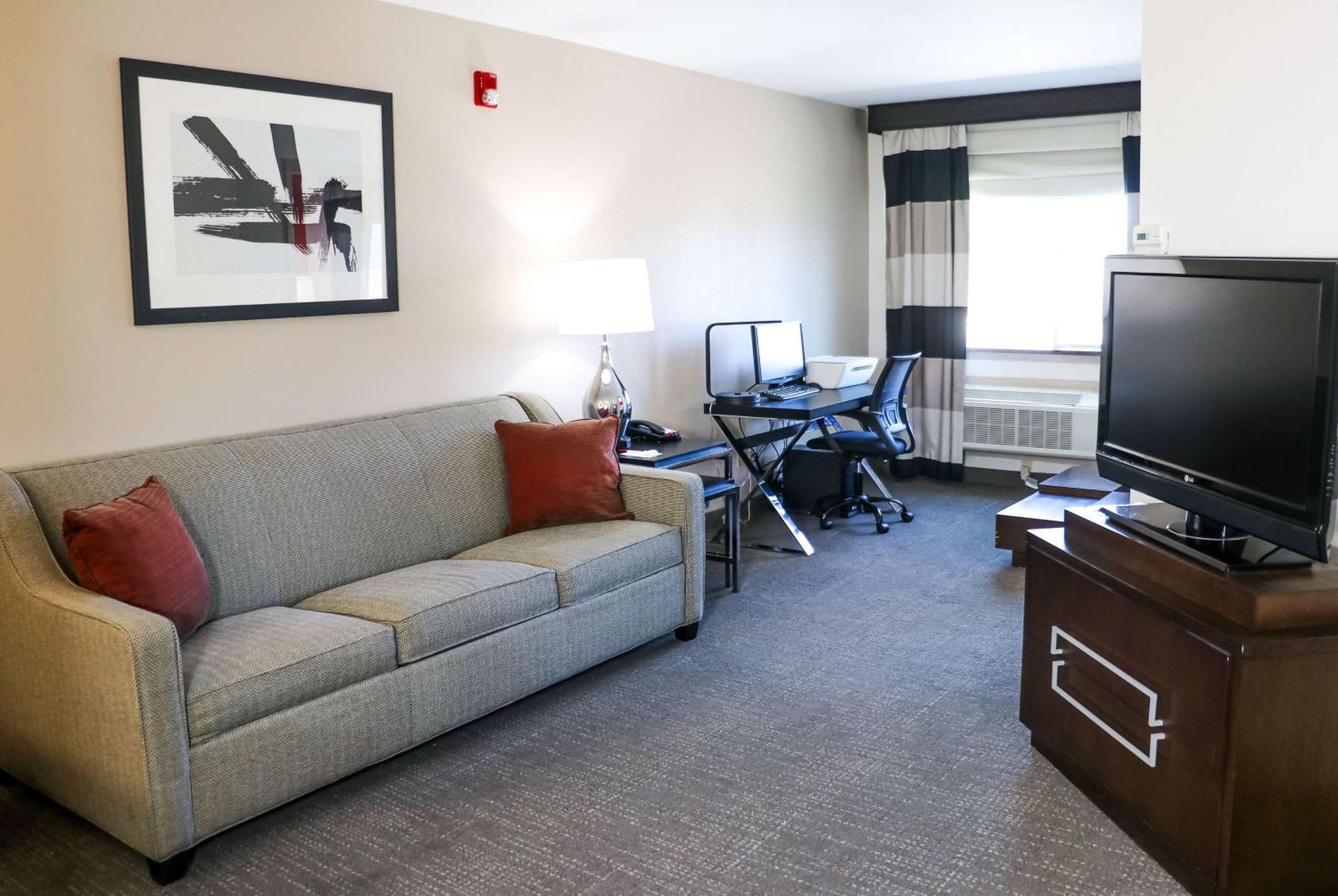Hotel Ramada By Wyndham Del Rio Extérieur photo